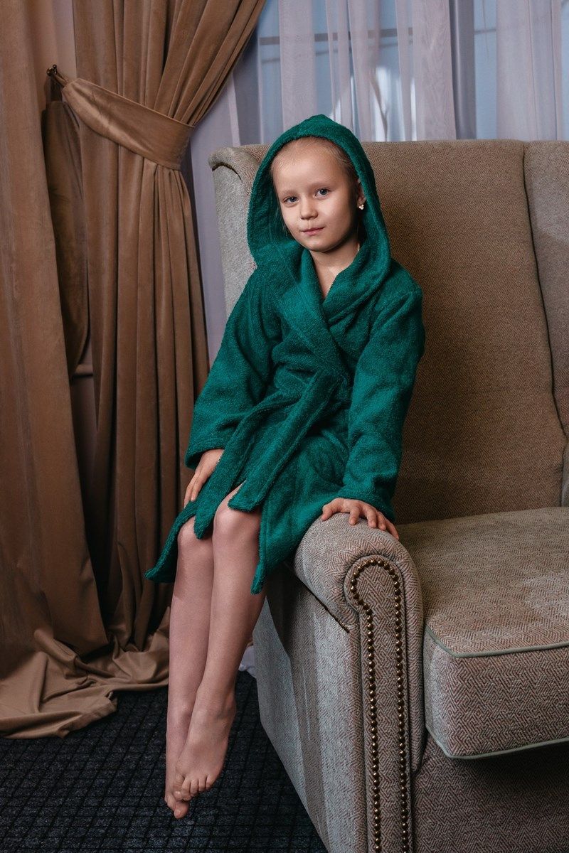 снимок Халат махровый детский с капюшоном изумруд от магазина BIO-TEXTILES ОПТ