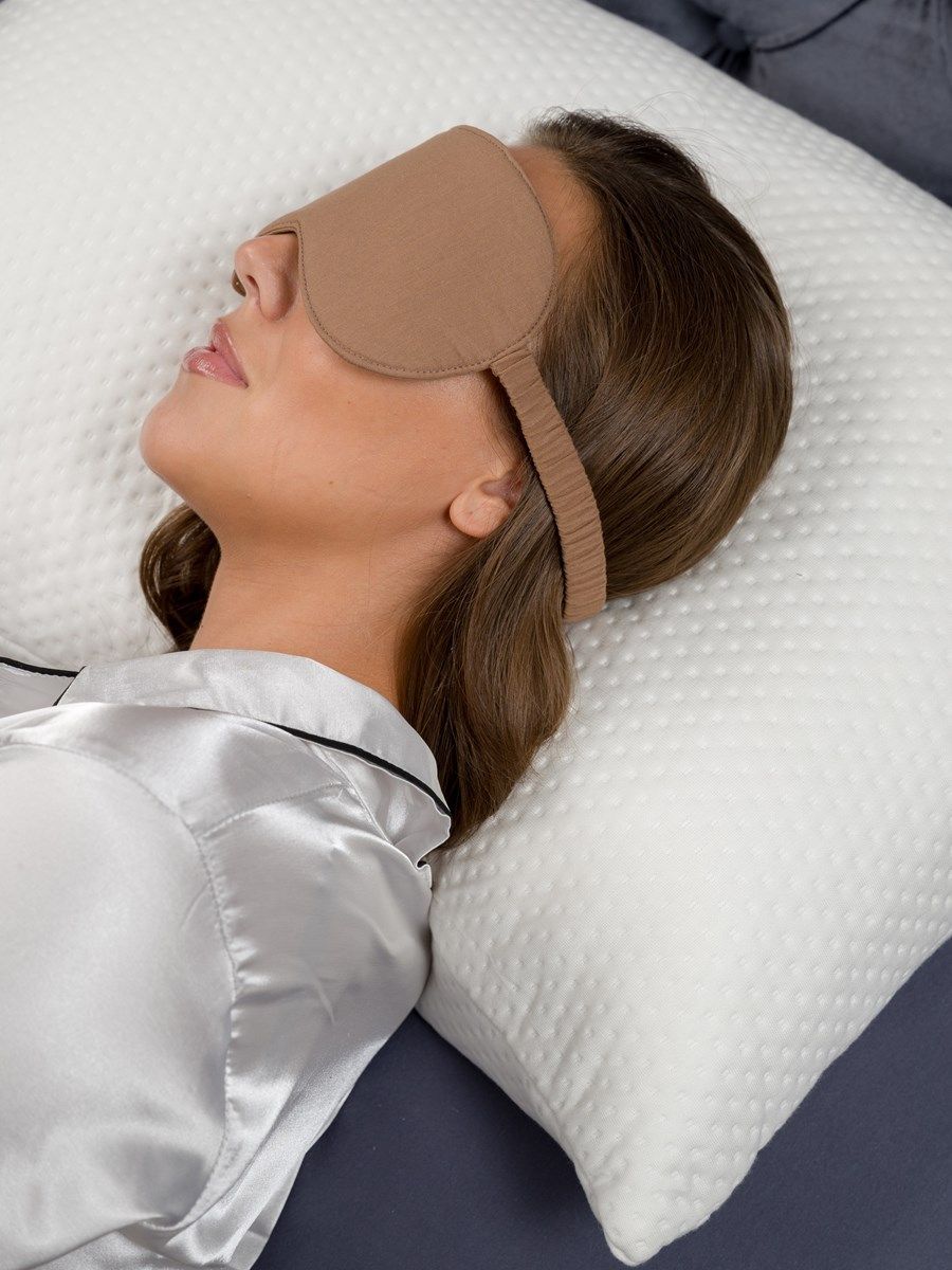 снимок Маска для лица PandaHug Blackout коричневая от магазина BIO-TEXTILES ОПТ